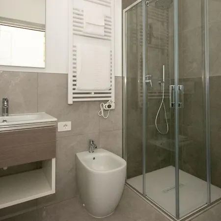 One Life Suites-2 By Interhome شقة بيبيوني